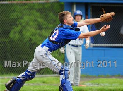 Thumbnail 1 in Coginchaug Regional @ East Hampton photogallery.