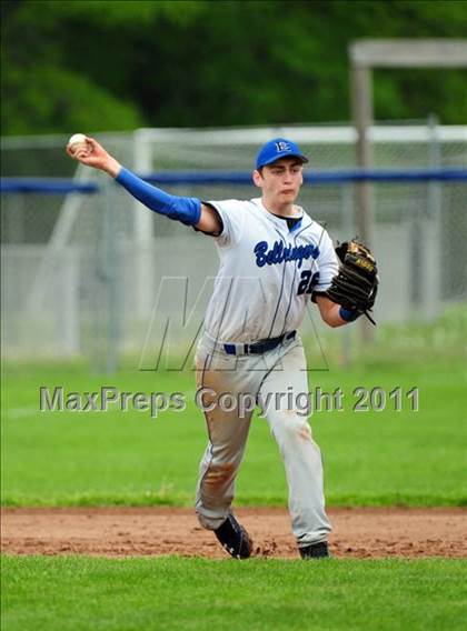 Thumbnail 3 in Coginchaug Regional @ East Hampton photogallery.