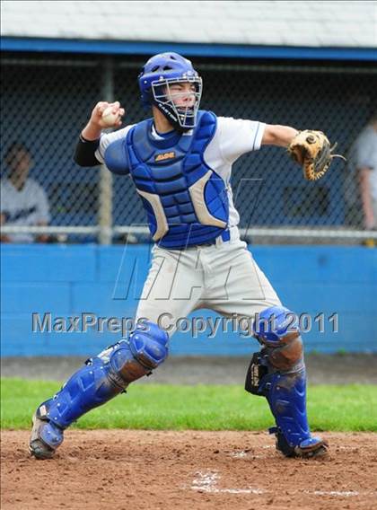 Thumbnail 1 in Coginchaug Regional @ East Hampton photogallery.