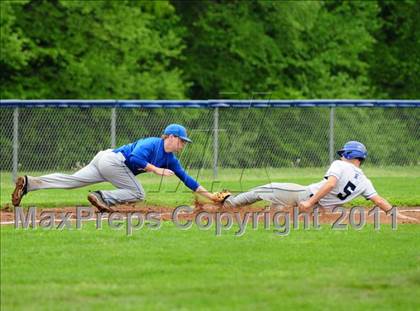 Thumbnail 3 in Coginchaug Regional @ East Hampton photogallery.