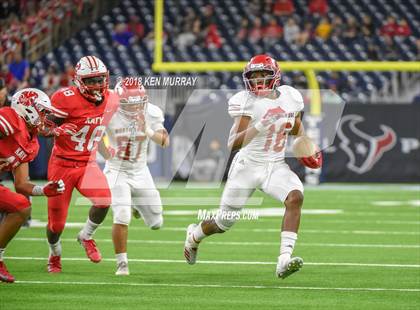Thumbnail 2 in Katy vs North Shore (UIL 6A Regional Playoffl) photogallery.