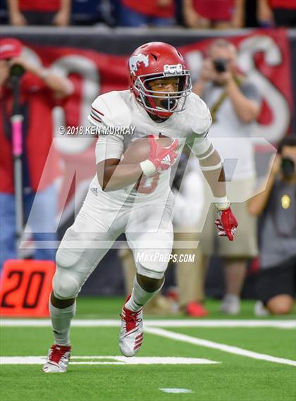 Thumbnail 1 in Katy vs North Shore (UIL 6A Regional Playoffl) photogallery.