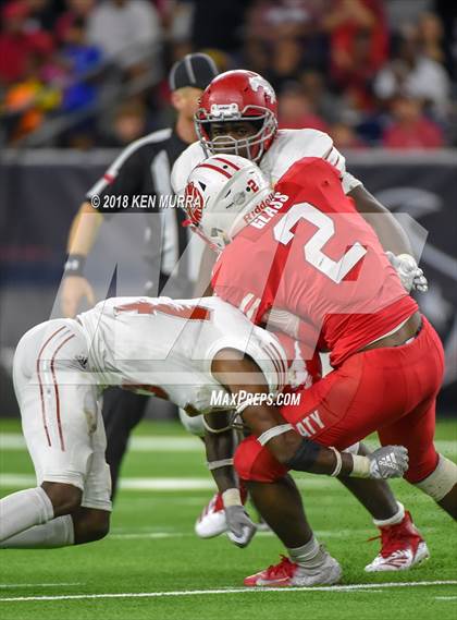 Thumbnail 2 in Katy vs North Shore (UIL 6A Regional Playoffl) photogallery.