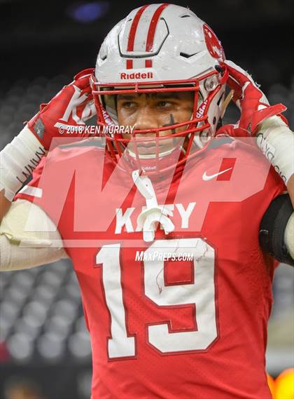 Thumbnail 3 in Katy vs North Shore (UIL 6A Regional Playoffl) photogallery.