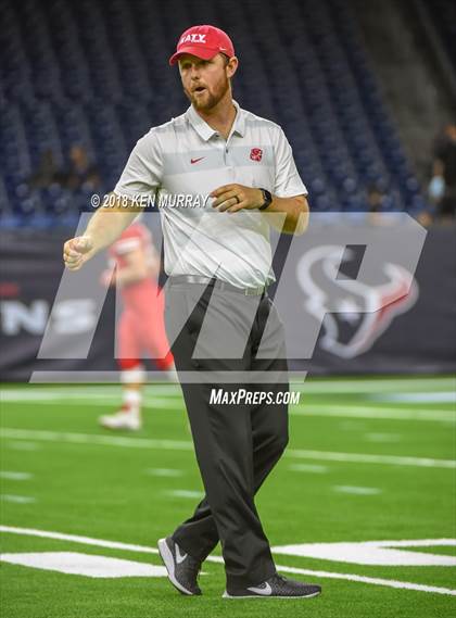 Thumbnail 2 in Katy vs North Shore (UIL 6A Regional Playoffl) photogallery.