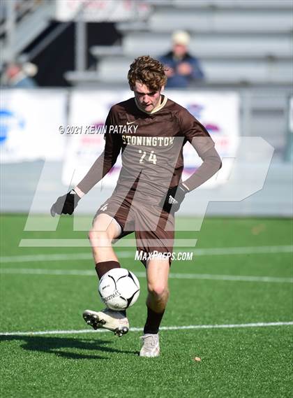 Thumbnail 2 in Ellington vs. Stonington (CIAC Class M Final) photogallery.