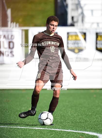Thumbnail 3 in Ellington vs. Stonington (CIAC Class M Final) photogallery.