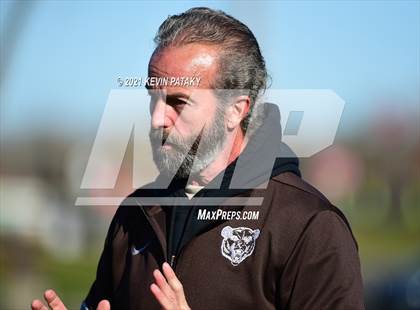 Thumbnail 2 in Ellington vs. Stonington (CIAC Class M Final) photogallery.