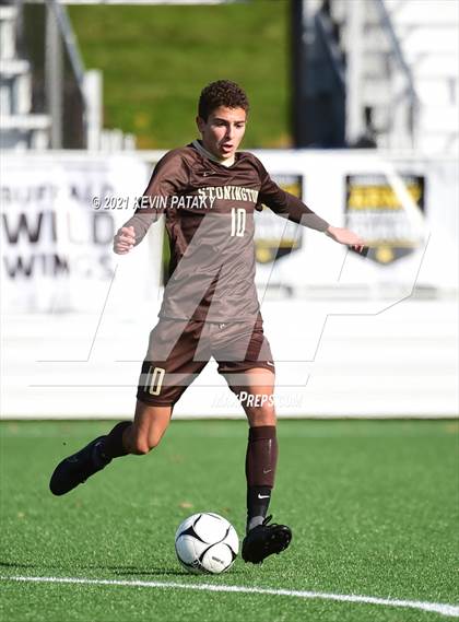 Thumbnail 2 in Ellington vs. Stonington (CIAC Class M Final) photogallery.