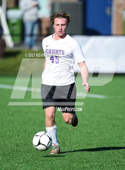 Thumbnail 2 in Ellington vs. Stonington (CIAC Class M Final) photogallery.