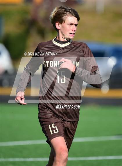 Thumbnail 2 in Ellington vs. Stonington (CIAC Class M Final) photogallery.