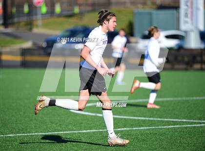 Thumbnail 3 in Ellington vs. Stonington (CIAC Class M Final) photogallery.