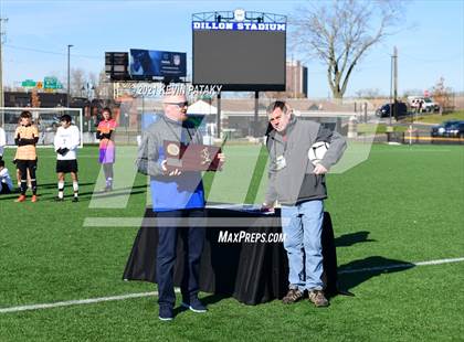 Thumbnail 1 in Ellington vs. Stonington (CIAC Class M Final) photogallery.