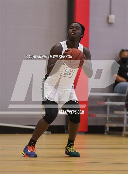 Thumbnail 3 in Evans vs. Olympia (Metro Hoop Fest) photogallery.