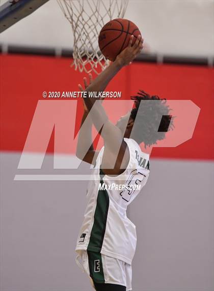 Thumbnail 2 in Evans vs. Olympia (Metro Hoop Fest) photogallery.