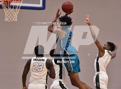 Thumbnail 3 in Evans vs. Olympia (Metro Hoop Fest) photogallery.