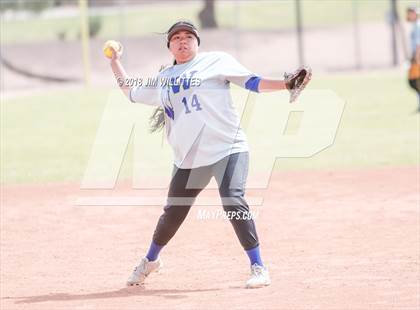 Thumbnail 2 in San Pasqual Valley vs Tonopah Valley (Chandler Prep Softball Classic) photogallery.