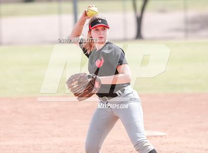 Thumbnail 2 in San Pasqual Valley vs Tonopah Valley (Chandler Prep Softball Classic) photogallery.