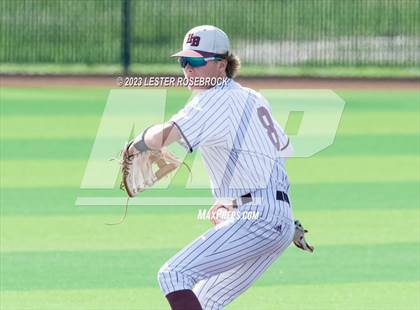Thumbnail 1 in Jourdanton vs. Hallettsville (UIL 3A Regional Quarterfinals) photogallery.