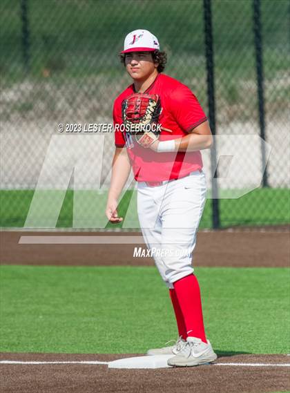 Thumbnail 3 in Jourdanton vs. Hallettsville (UIL 3A Regional Quarterfinals) photogallery.