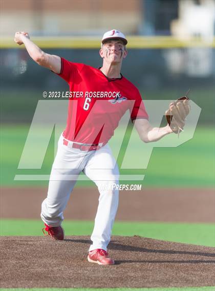 Thumbnail 1 in Jourdanton vs. Hallettsville (UIL 3A Regional Quarterfinals) photogallery.