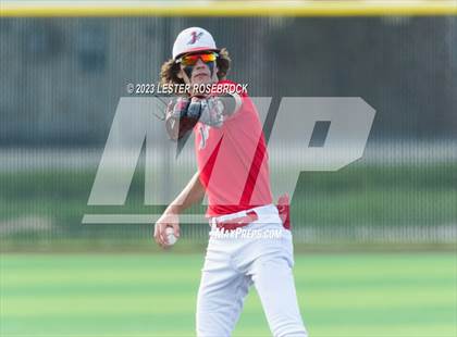 Thumbnail 1 in Jourdanton vs. Hallettsville (UIL 3A Regional Quarterfinals) photogallery.