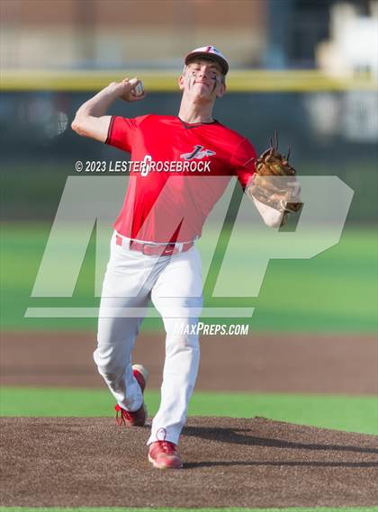 Thumbnail 2 in Jourdanton vs. Hallettsville (UIL 3A Regional Quarterfinals) photogallery.
