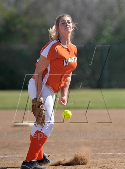 Thumbnail 2 in Carson vs. Woodland (Victory Pre-Season T.O.C.) photogallery.