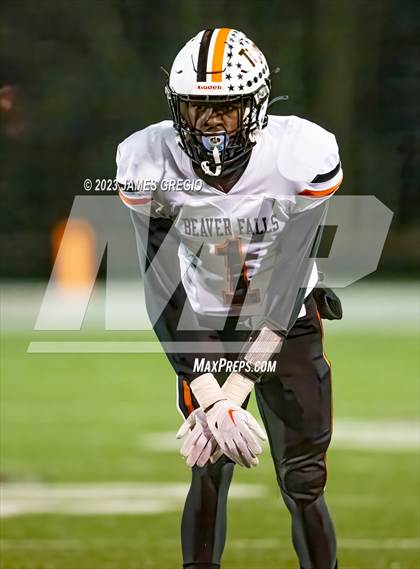 Thumbnail 1 in Beaver Falls vs. Westinghouse (PIAA 2A Semifinal) photogallery.