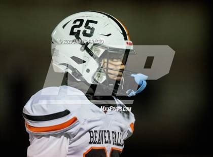 Thumbnail 3 in Beaver Falls vs. Westinghouse (PIAA 2A Semifinal) photogallery.