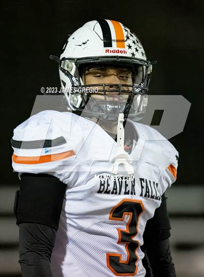 Thumbnail 2 in Beaver Falls vs. Westinghouse (PIAA 2A Semifinal) photogallery.