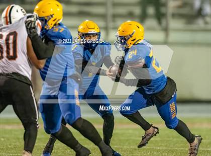 Thumbnail 2 in Beaver Falls vs. Westinghouse (PIAA 2A Semifinal) photogallery.
