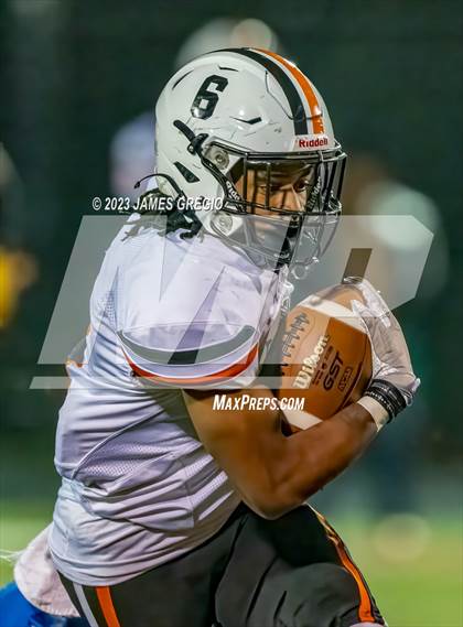 Thumbnail 3 in Beaver Falls vs. Westinghouse (PIAA 2A Semifinal) photogallery.