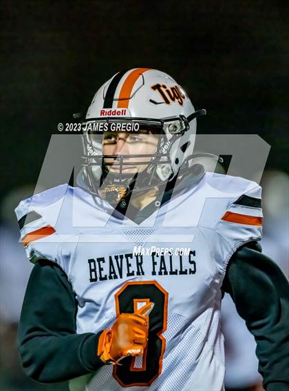 Thumbnail 1 in Beaver Falls vs. Westinghouse (PIAA 2A Semifinal) photogallery.