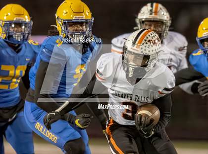 Thumbnail 2 in Beaver Falls vs. Westinghouse (PIAA 2A Semifinal) photogallery.