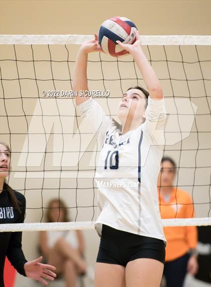 Thumbnail 1 in Thunderbird vs. Higley (Epic Tourneys Volleyball Invite) photogallery.
