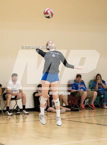 Thumbnail 2 in Thunderbird vs. Higley (Epic Tourneys Volleyball Invite) photogallery.