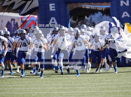 Thumbnail 2 in Georgetown vs. Shadow Creek (UIL 5A Regional Playoff) photogallery.