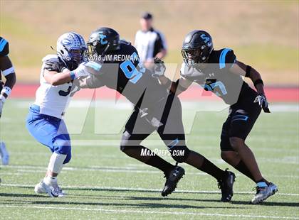 Thumbnail 1 in Georgetown vs. Shadow Creek (UIL 5A Regional Playoff) photogallery.