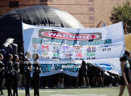 Thumbnail 1 in Georgetown vs. Shadow Creek (UIL 5A Regional Playoff) photogallery.
