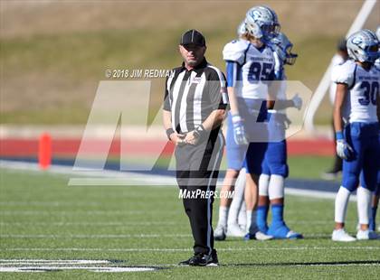 Thumbnail 1 in Georgetown vs. Shadow Creek (UIL 5A Regional Playoff) photogallery.
