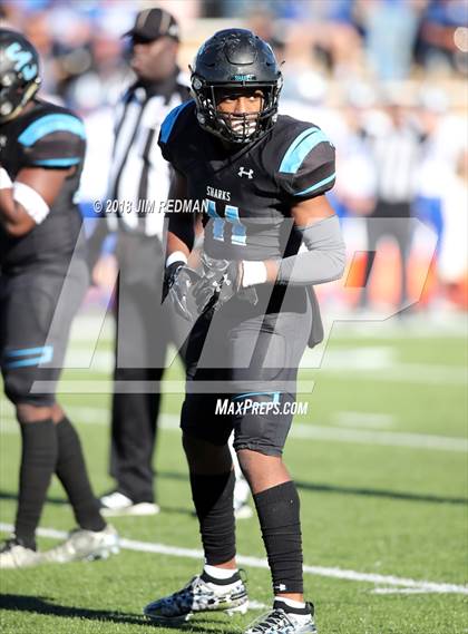 Thumbnail 1 in Georgetown vs. Shadow Creek (UIL 5A Regional Playoff) photogallery.
