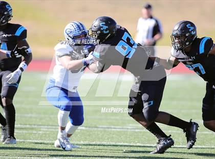 Thumbnail 2 in Georgetown vs. Shadow Creek (UIL 5A Regional Playoff) photogallery.