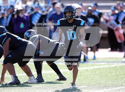 Thumbnail 3 in Georgetown vs. Shadow Creek (UIL 5A Regional Playoff) photogallery.