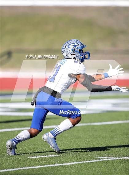 Thumbnail 2 in Georgetown vs. Shadow Creek (UIL 5A Regional Playoff) photogallery.