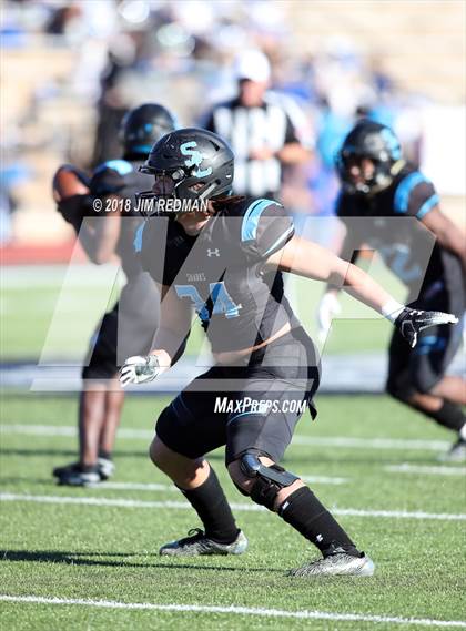 Thumbnail 3 in Georgetown vs. Shadow Creek (UIL 5A Regional Playoff) photogallery.