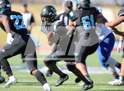 Thumbnail 1 in Georgetown vs. Shadow Creek (UIL 5A Regional Playoff) photogallery.