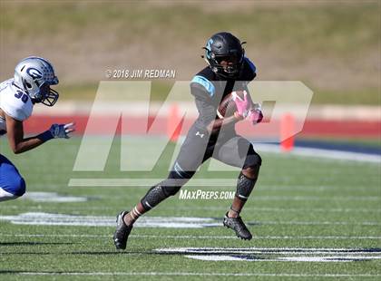 Thumbnail 2 in Georgetown vs. Shadow Creek (UIL 5A Regional Playoff) photogallery.