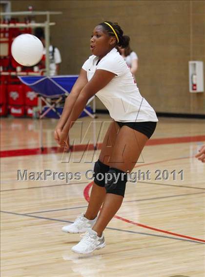 Thumbnail 2 in Galt @ Antelope (Junior Varsity) photogallery.
