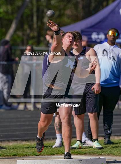 Thumbnail 1 in Apex Lions' Relays photogallery.